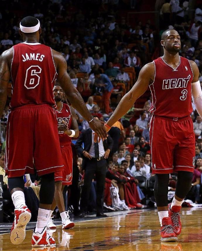 年轻人战胜里尔，自59年欧冠半决赛以来首次欧战击败法国球队（年轻人力克里尔，1959年欧冠半决赛后首度在欧战击败法国球队）