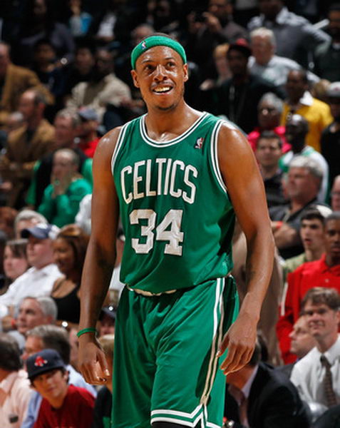 玉昆副总经理告别安德森：讲不出再见，这便是职业足球的规则（玉昆副总经理向安德森告别：难以说再见，这就是职业足球的规则）