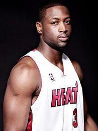 杜兰特关键补篮逆转比赛（杜兰特关键补篮助队完成逆转）