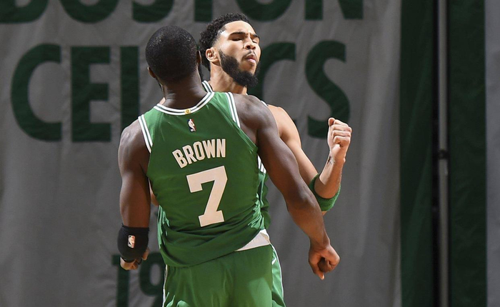 马特拉齐：罗纳尔多是梅西和C罗的结合体，我从不直接防守他（马特拉齐称罗纳尔多兼具梅西与C罗特质：我从不与他直接对位）