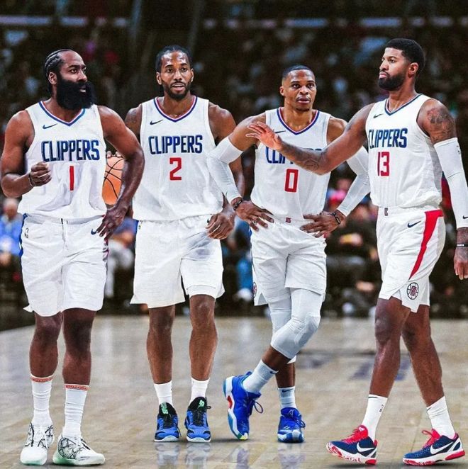 足球英超争冠形势复杂，六队仍有希望（英超争冠形势扑朔迷离 六队仍具夺冠希望）