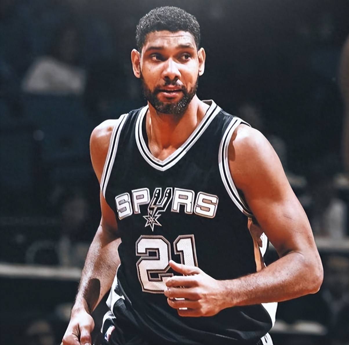 英超战报：巴恩斯双响，迪亚斯破门难救主，纽卡2-1曼城（英超快讯：巴恩斯梅开二度，迪亚斯建功难改败局，纽卡2-1力克曼城）