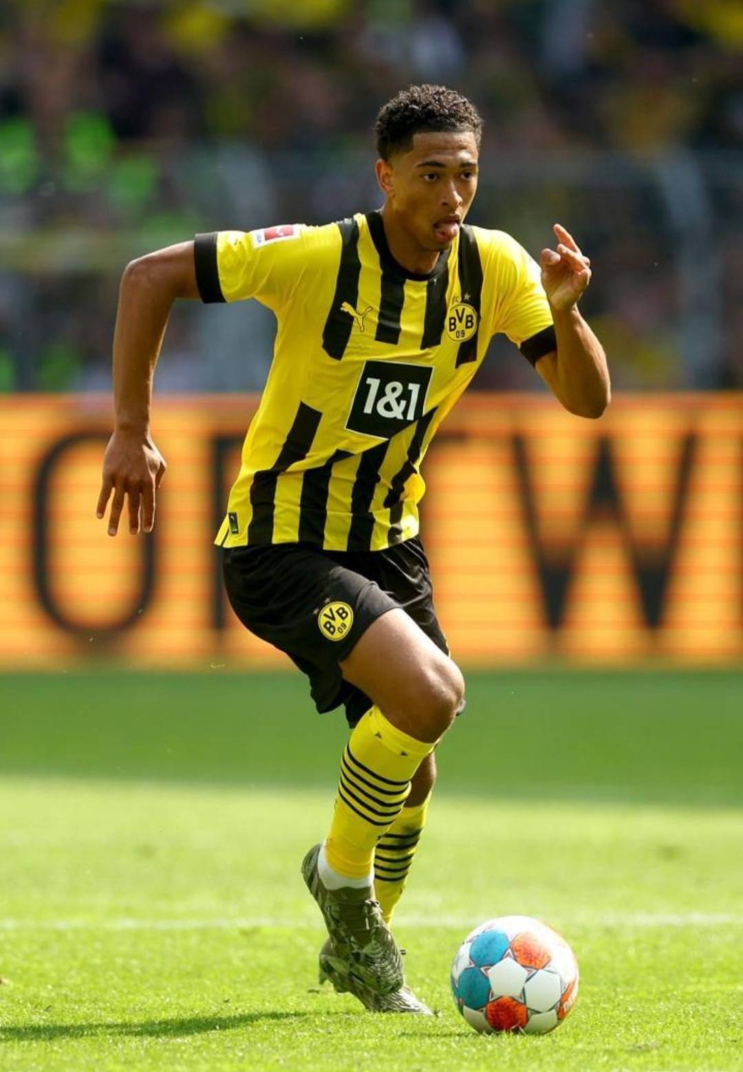 世界足球史上的重要改革（世界足球发展史上的关键变革）