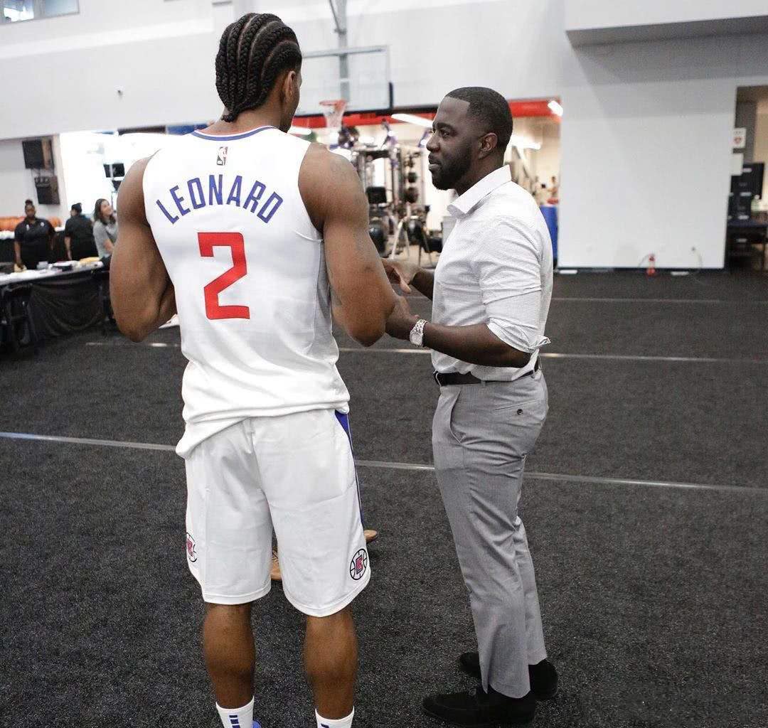 对亚马尔的建议？费兰-托雷斯：理疗和健身房，就这么简单（费兰-托雷斯谈给亚马尔的建议：理疗+健身房，简单直接）