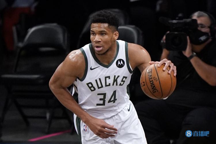 TA：恩昆库获准缺席季前训练，多家俱乐部已询问他的情况（TA：恩昆库获准缺席季前集训，多家球队已打听其动向）